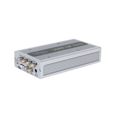 Ettus USRP E310 Uyumlu 2 TX/RX Kanalları AD9361 RF 70MHz-6 GHz 56 MHz BW Her biri 1 × 10/100/1000 BASE-T Ethernet 2 × USB Portları USRP Yazılım Tanımlı Radyo Cihazı